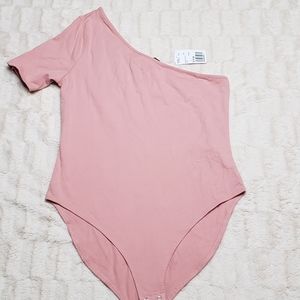 One sleeve rose pink bodysuit large *Bundle and Sa